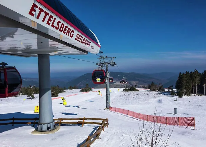 Geraeumiges Mit Balkon In *