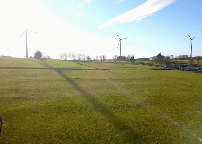 Geraeumiges Mit Balkon In *